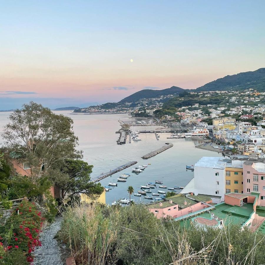 Casa Neval Lacco Ameno Apartman Lacco Ameno  Kültér fotó